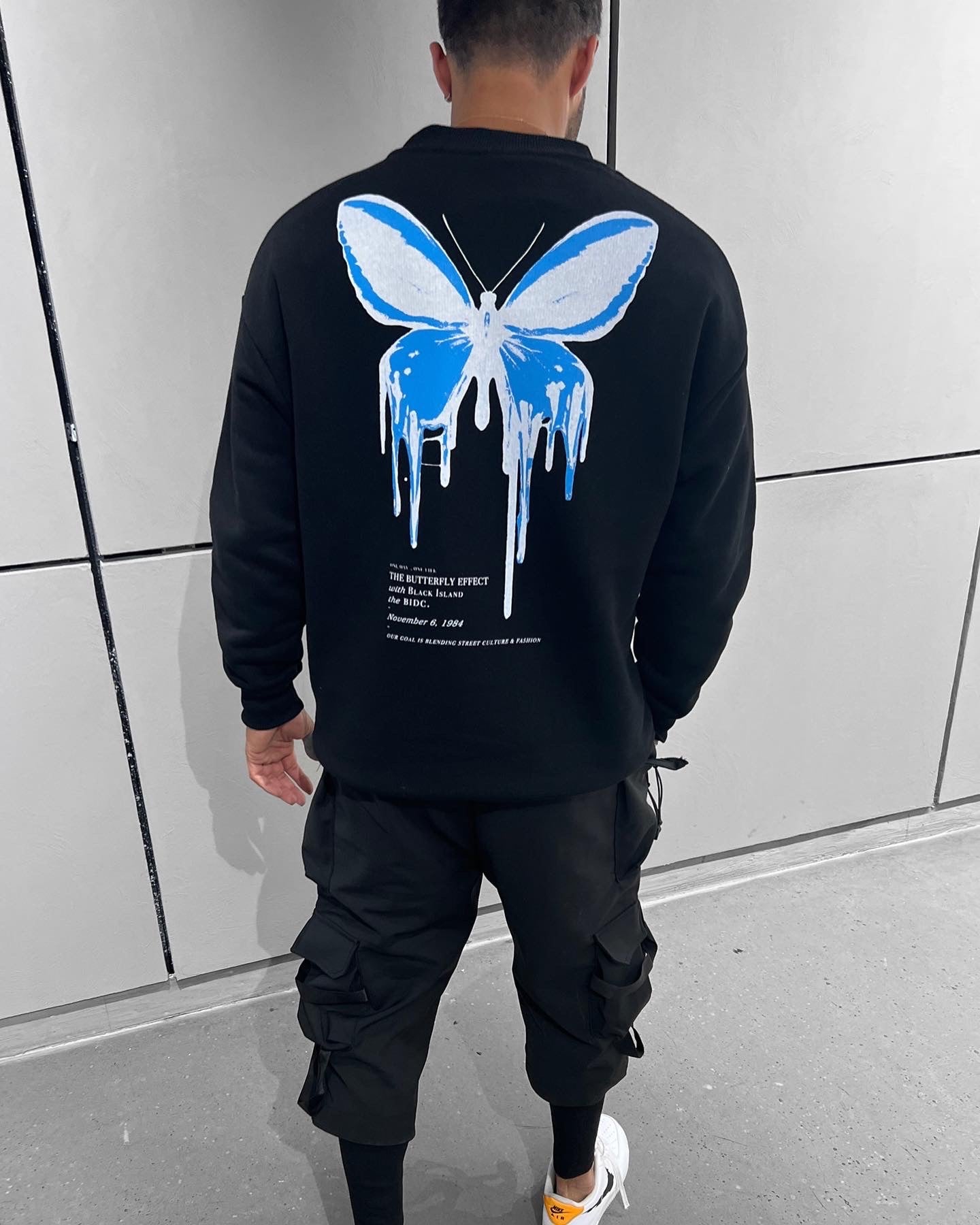 Butterfly Black - Long Sleeve